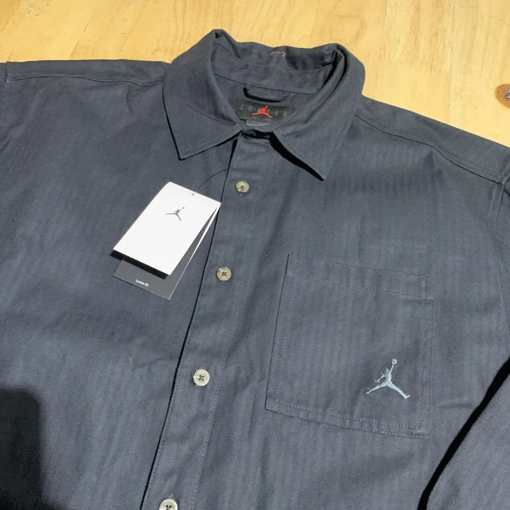 Nike Air Jordan Men's Essential Statement Button Down Shirt Long Sleeve M Black